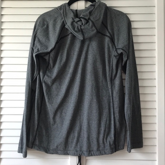 2/$25 Under Armour Grey Cowl Neck Hooded Top - Picture 6 of 7